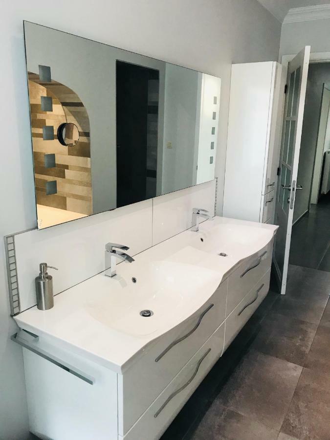 Maison Avec Jacuzzi 5Ch Verviers Luaran gambar